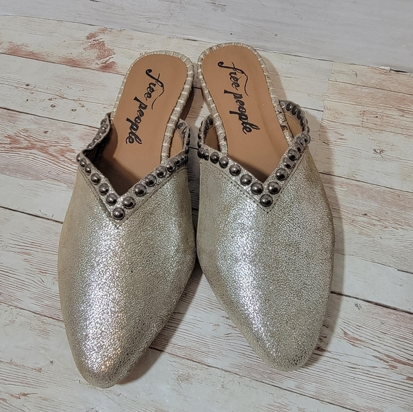 Free People NWOB Studded Newport Flats in metallic leather EU36 - Picture 4 of 13
